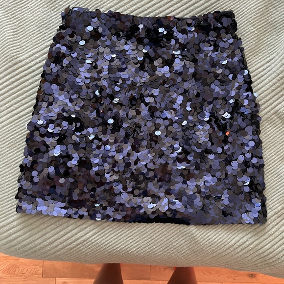 H&M sequined mini skirt - Picture 6 of 7